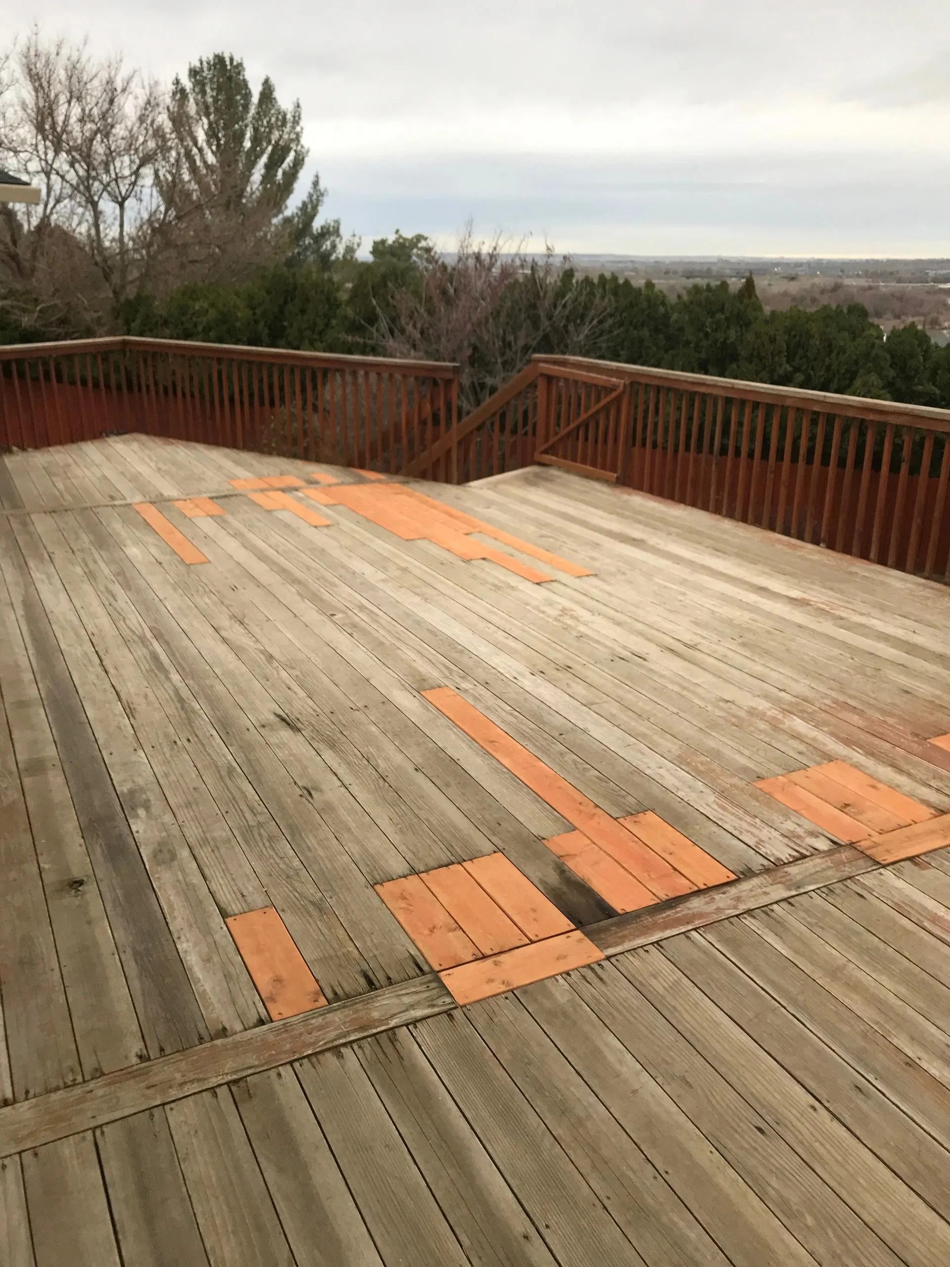 Deck before refinishing